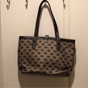 Dooney & Burke Shoulder Bag